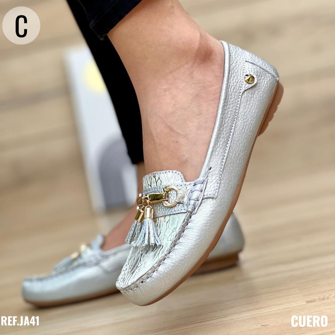 Mocasin Divina Leather